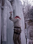 Jizersk ledopdy: Zimn Horokola CK Kl - Lezen ledopd, Leton zima ledoborcm peje a ledopdy natkaj do krsnch rozmr.... - fotografie 37