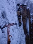 Jizersk ledopdy: Zimn Horokola CK Kl - Lezen ledopd, Leton zima ledoborcm peje a ledopdy natkaj do krsnch rozmr.... - fotografie 54