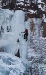 Jizersk ledopdy: Zimn Horokola CK Kl - Lezen ledopd, Leton zima ledoborcm peje a ledopdy natkaj do krsnch rozmr.... - fotografie 60