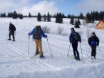 Pr fotek ze Zkladnho kurzu SKIALPINISMU, Tce na cviiti - lehce na bojiti! Tentokrt nm Krakono pichystal nron podmnky v podob zmklho a probedlho snhu a krusty. Hluboce smekm ped vemi astnky a jejich lyaskmi schopno - fotografie 23