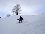 Pr fotek ze ZKLADNHO KURZU SKIALPINISMU, Sobotn praanov nhul si vichni uili dosytosti. Nekuten radost z yovn na nedotench svazch, prost let! Nedln lavinov blok byl dky snhovmu masakru opravdu prvotdn! koda jen toho  - fotografie 33