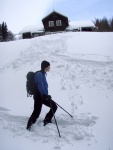 Pr fotek ze ZKLADNHO KURZU SKIALPINISMU, Sobotn praanov nhul si vichni uili dosytosti. Nekuten radost z yovn na nedotench svazch, prost let! Nedln lavinov blok byl dky snhovmu masakru opravdu prvotdn! koda jen toho  - fotografie 37