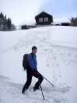 Pr fotek ze ZKLADNHO KURZU SKIALPINISMU, Sobotn praanov nhul si vichni uili dosytosti. Nekuten radost z yovn na nedotench svazch, prost let! Nedln lavinov blok byl dky snhovmu masakru opravdu prvotdn! koda jen toho  - fotografie 38