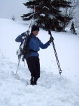 Pr fotek ze ZKLADNHO KURZU SKIALPINISMU, Sobotn praanov nhul si vichni uili dosytosti. Nekuten radost z yovn na nedotench svazch, prost let! Nedln lavinov blok byl dky snhovmu masakru opravdu prvotdn! koda jen toho  - fotografie 64