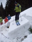 Beznov SKIALP KURZ V KRKONOCH, Tce na cviiti, lehce na bojiti. Krakono tentokrt pipravil skutenou hitpardu snhovch podmnek. Rozbedl firn, krusta, led i tk snh. Vivn a velmi pnosn. Nezbv ne pochvlit vec - fotografie 96