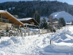 KITZBHL SKIALPARENA, Snhov nez zakonen aurovm poasm a prav alpsk podmnky v kombinaci se skvlou partou. Prost pohoda. - fotografie 59