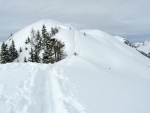 KITZBHL SKIALPARENA, Snhov nez zakonen aurovm poasm a prav alpsk podmnky v kombinaci se skvlou partou. Prost pohoda. - fotografie 101