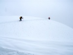 Skialpy v Kitz arn, Jarn akce s mlhou, aurem, oteplenm a i ochlazenm. Vysok lavinov riziko (stupe IV) a disciplinovan parta + vborn lyai. No prost Skialpov nhul. - fotografie 7