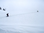 Skialpy v Kitz arn, Jarn akce s mlhou, aurem, oteplenm a i ochlazenm. Vysok lavinov riziko (stupe IV) a disciplinovan parta + vborn lyai. No prost Skialpov nhul. - fotografie 8