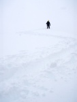 Skialpy v Kitz arn, Jarn akce s mlhou, aurem, oteplenm a i ochlazenm. Vysok lavinov riziko (stupe IV) a disciplinovan parta + vborn lyai. No prost Skialpov nhul. - fotografie 17