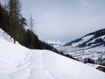 Skialpy v Kitz arn, Jarn akce s mlhou, aurem, oteplenm a i ochlazenm. Vysok lavinov riziko (stupe IV) a disciplinovan parta + vborn lyai. No prost Skialpov nhul. - fotografie 72