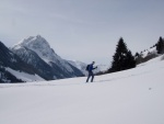 Skialpy v Kitz arn, Jarn akce s mlhou, aurem, oteplenm a i ochlazenm. Vysok lavinov riziko (stupe IV) a disciplinovan parta + vborn lyai. No prost Skialpov nhul. - fotografie 80