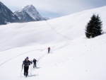 Skialpy v Kitz arn, Jarn akce s mlhou, aurem, oteplenm a i ochlazenm. Vysok lavinov riziko (stupe IV) a disciplinovan parta + vborn lyai. No prost Skialpov nhul. - fotografie 87