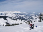 Skialpy v Kitz arn, Jarn akce s mlhou, aurem, oteplenm a i ochlazenm. Vysok lavinov riziko (stupe IV) a disciplinovan parta + vborn lyai. No prost Skialpov nhul. - fotografie 135