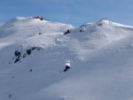 Skialpy v Kitz arn, Jarn akce s mlhou, aurem, oteplenm a i ochlazenm. Vysok lavinov riziko (stupe IV) a disciplinovan parta + vborn lyai. No prost Skialpov nhul. - fotografie 153