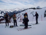 Skialpy v Kitz arn, Jarn akce s mlhou, aurem, oteplenm a i ochlazenm. Vysok lavinov riziko (stupe IV) a disciplinovan parta + vborn lyai. No prost Skialpov nhul. - fotografie 196