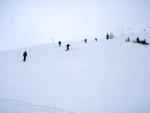 Skialpy v Kitz arn, Jarn akce s mlhou, aurem, oteplenm a i ochlazenm. Vysok lavinov riziko (stupe IV) a disciplinovan parta + vborn lyai. No prost Skialpov nhul. - fotografie 216