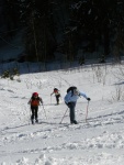 Pr fotek ze SKIALPOVHO ZKLADNHO KURZU, Vynikajc snhov podmnky, slunce, praan, nabit program.. prost ndhra. To muste zkusit! - fotografie 115