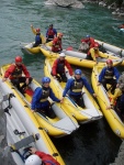Panenské řeky Albánie Expedice 2009, Letošní upravený program, kde bylo hodně dní na vodě a méně přejezdů měl všech 5 P a 7* partu. - fotografie 20