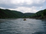 Panenské řeky Albánie Expedice 2009, Letošní upravený program, kde bylo hodně dní na vodě a méně přejezdů měl všech 5 P a 7* partu. - fotografie 128