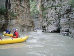 Panenské řeky Albánie Expedice 2009, Letošní upravený program, kde bylo hodně dní na vodě a méně přejezdů měl všech 5 P a 7* partu. - fotografie 214