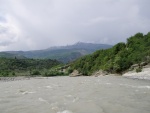 Panenské řeky Albánie Expedice 2009, Letošní upravený program, kde bylo hodně dní na vodě a méně přejezdů měl všech 5 P a 7* partu. - fotografie 224