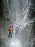 SALZA a ENNS - RAFTING A YUKONY, Oblben akce na dvou ndhernch ekch. Tentokrt si vichni uili slunko a celkovou pohodu. - fotografie 112