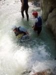 SALZA a ENNS - RAFTING A YUKONY, Oblben akce na dvou ndhernch ekch. Tentokrt si vichni uili slunko a celkovou pohodu. - fotografie 129