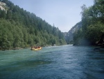 SWISS RAFTING 2009 - to nejlep z raftingu ve vcarsku, Poas, voda a parta super. - fotografie 14