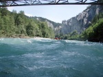 SWISS RAFTING 2009 - to nejlep z raftingu ve vcarsku, Poas, voda a parta super. - fotografie 17