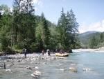 SWISS RAFTING 2009 - to nejlepší z raftingu ve Švýcarsku, Počasí, voda a parta super. - fotografie 22