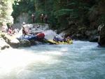 SWISS RAFTING 2009 - to nejlep z raftingu ve vcarsku, Poas, voda a parta super. - fotografie 157