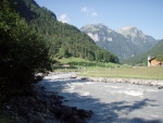 SWISS RAFTING 2009 - to nejlep z raftingu ve vcarsku, Poas, voda a parta super. - fotografie 313