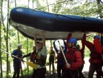 SWISS RAFTING 2009 - to nejlep z raftingu ve vcarsku, Poas, voda a parta super. - fotografie 325