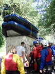 SWISS RAFTING 2009 - to nejlep z raftingu ve vcarsku, Poas, voda a parta super. - fotografie 329