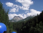 SWISS RAFTING 2009 - to nejlep z raftingu ve vcarsku, Poas, voda a parta super. - fotografie 383