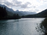 SWISS RAFTING 2009 - to nejlepší z raftingu ve Švýcarsku, Počasí, voda a parta super. - fotografie 433