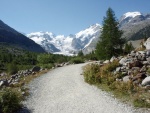 SWISS RAFTING 2009 - to nejlepší z raftingu ve Švýcarsku, Počasí, voda a parta super. - fotografie 445