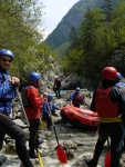 Rafting a Lyovn v Julkch, Velmi pjemn a vivn akce. Vody bylo pardn  snhu mrt.. - fotografie 7