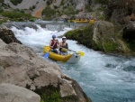 Na Yukonech za Vinetuem 2009, Leotn intenzivn zkrcen varianta byla opravdu nacpan zitky. A dky gradaci vodya skvlm fkm to nemlo vadu. - fotografie 344