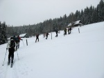 Pr fotek ze Zkladnho kurzu SKIALPINISMU, Konen jsou opt skvl podmnky pro tento ndhern sport: spousty praanu, drobn snen, tmov pohoda, vborn podmnky pro lavinov blok, no prost luxus! A to osobn zlepen u vech pi jzd  - fotografie 13