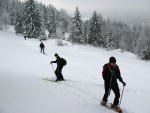 Pr fotek ze Zkladnho kurzu SKIALPINISMU, Konen jsou opt skvl podmnky pro tento ndhern sport: spousty praanu, drobn snen, tmov pohoda, vborn podmnky pro lavinov blok, no prost luxus! A to osobn zlepen u vech pi jzd  - fotografie 24