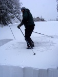 Pr fotek ze Zkladnho kurzu SKIALPINISMU, Konen jsou opt skvl podmnky pro tento ndhern sport: spousty praanu, drobn snen, tmov pohoda, vborn podmnky pro lavinov blok, no prost luxus! A to osobn zlepen u vech pi jzd  - fotografie 75