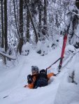 Pr fotek ze Zkladnho kurzu SKIALPINISMU, Konen jsou opt skvl podmnky pro tento ndhern sport: spousty praanu, drobn snen, tmov pohoda, vborn podmnky pro lavinov blok, no prost luxus! A to osobn zlepen u vech pi jzd  - fotografie 102