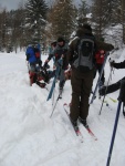 Fotky z poslednho lednovho skialp kurzu, Krakono konen dostal rozum a seslal bohatou praanovou nadlku. V sobotu doslova snhov masakr a v nedli super podmnky pro lavinov blok... - fotografie 31