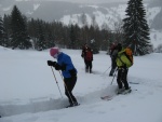 Fotky z poslednho lednovho skialp kurzu, Krakono konen dostal rozum a seslal bohatou praanovou nadlku. V sobotu doslova snhov masakr a v nedli super podmnky pro lavinov blok... - fotografie 34