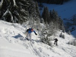 Fotky z poslednho lednovho skialp kurzu, Krakono konen dostal rozum a seslal bohatou praanovou nadlku. V sobotu doslova snhov masakr a v nedli super podmnky pro lavinov blok... - fotografie 53