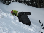 Fotky z poslednho lednovho skialp kurzu, Krakono konen dostal rozum a seslal bohatou praanovou nadlku. V sobotu doslova snhov masakr a v nedli super podmnky pro lavinov blok... - fotografie 102