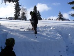 PR FOTEK ZE ZKLADNHO KURZU SKIALPINISMU, Tak takhle m vypadat prav zima. Pardn podmnky v pardn part. Take tu mme zase 9 novch skialpinist.. - fotografie 82