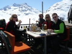 Silvretta 2010, Promnliv poas, praanov nadlka, fajn parta a hlavn spousta lapn a sjezd... - fotografie 92